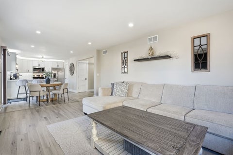 Tiny photo for 16621 W Apache Drive, Lockport, IL 60441 (MLS # 12674779)