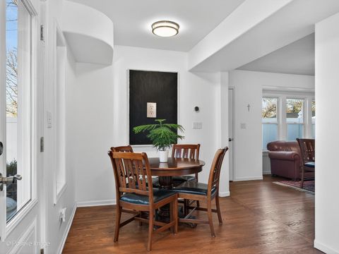 Tiny photo for 285 Middaugh Road, Clarendon Hills, IL 60514 (MLS # 12550228)