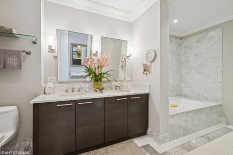 Tiny photo for 2550 N Lakeview Avenue #N602, Chicago, IL 60614 (MLS # 12476278)