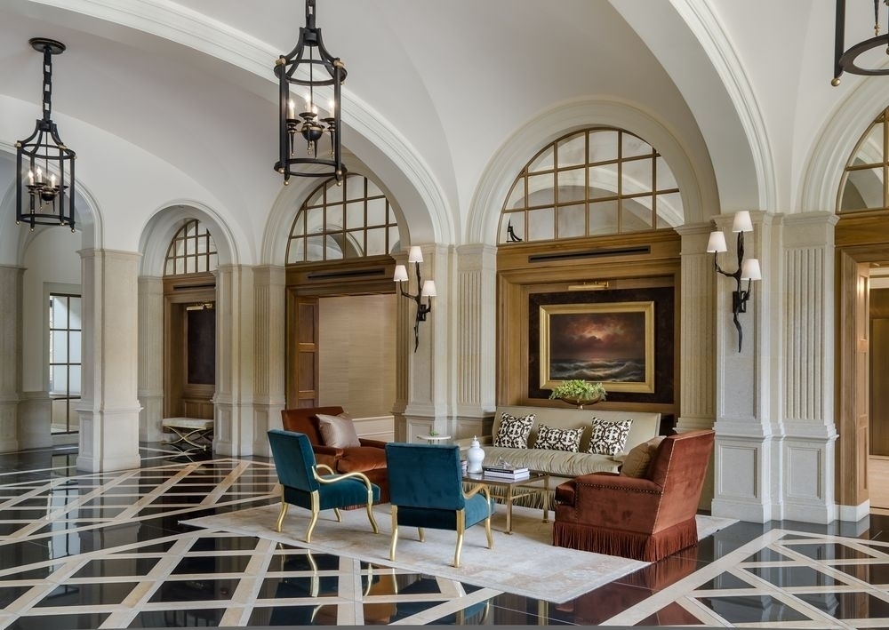 2550 N Lakeview Avenue N602