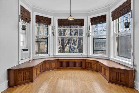 Tiny photo for 344 Wisconsin Avenue #1, Oak Park, IL 60302 (MLS # 12594774)