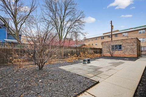 Tiny photo for 344 Wisconsin Avenue #1, Oak Park, IL 60302 (MLS # 12594774)