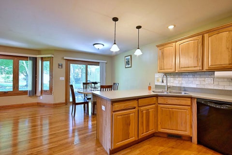 Tiny photo for 712 Brighton Drive, Sugar Grove, IL 60554 (MLS # 12745397)