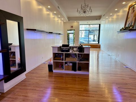 Tiny photo for 4028 N Milwaukee Avenue, Chicago, IL 60630 (MLS # 12524900)