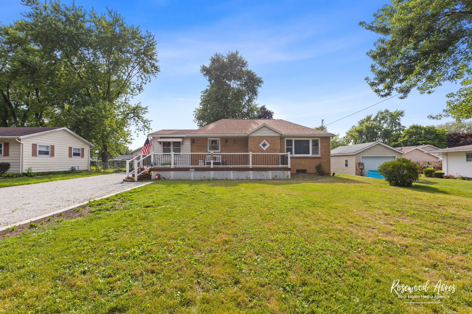 305 N 3rd Street