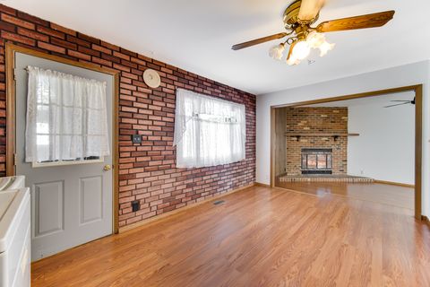 Tiny photo for 216 Hayes Avenue, Romeoville, IL 60446 (MLS # 12472518)