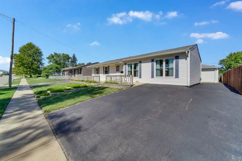 Tiny photo for 216 Hayes Avenue, Romeoville, IL 60446 (MLS # 12472518)