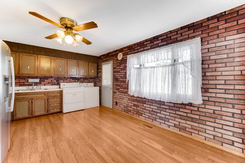 Tiny photo for 216 Hayes Avenue, Romeoville, IL 60446 (MLS # 12472518)