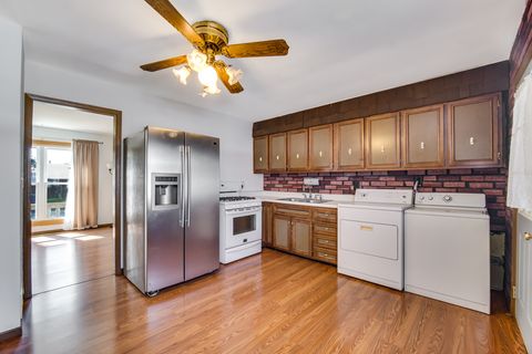 Tiny photo for 216 Hayes Avenue, Romeoville, IL 60446 (MLS # 12472518)
