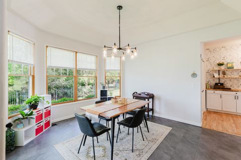 Tiny photo for 819 E No Name Road, Carbondale, IL 62902 (MLS # 12633214)