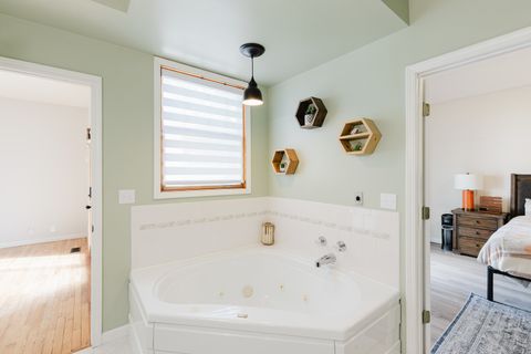 Tiny photo for 819 E No Name Road, Carbondale, IL 62902 (MLS # 12633214)