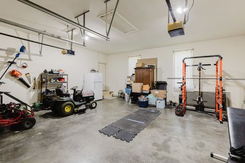 Tiny photo for 819 E No Name Road, Carbondale, IL 62902 (MLS # 12633214)