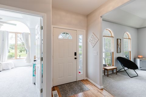 Tiny photo for 819 E No Name Road, Carbondale, IL 62902 (MLS # 12633214)