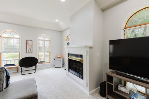 Tiny photo for 819 E No Name Road, Carbondale, IL 62902 (MLS # 12633214)