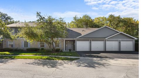 Photo of 1107 Yorkshire Court #B, Elgin, IL 60120 (MLS # 12475144)