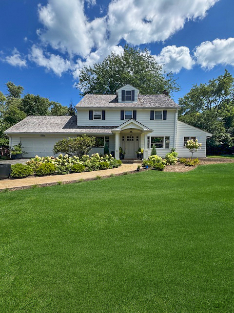 1489 N Sheridan Road