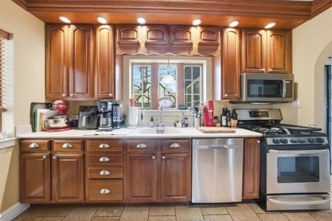 Tiny photo for 9011 S Leavitt Street, Chicago, IL 60643 (MLS # 12618064)