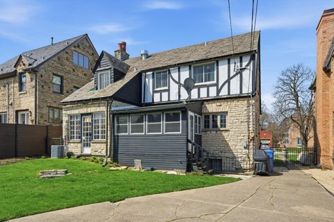 Tiny photo for 9011 S Leavitt Street, Chicago, IL 60643 (MLS # 12618064)