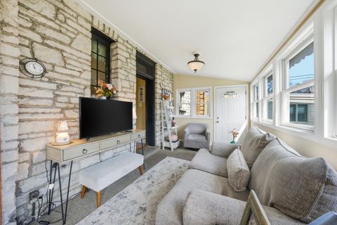 Tiny photo for 9011 S Leavitt Street, Chicago, IL 60643 (MLS # 12618064)