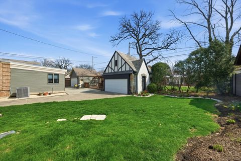 Tiny photo for 9011 S Leavitt Street, Chicago, IL 60643 (MLS # 12618064)