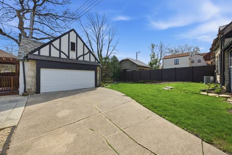 Tiny photo for 9011 S Leavitt Street, Chicago, IL 60643 (MLS # 12618064)
