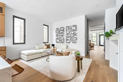 Tiny photo for 2127 W Dickens Avenue, Chicago, IL 60647 (MLS # 12526262)