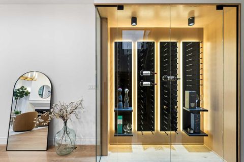 Tiny photo for 2127 W Dickens Avenue, Chicago, IL 60647 (MLS # 12526262)