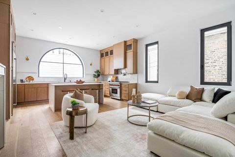 Tiny photo for 2127 W Dickens Avenue, Chicago, IL 60647 (MLS # 12526262)