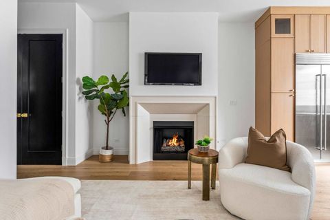 Tiny photo for 2127 W Dickens Avenue, Chicago, IL 60647 (MLS # 12526262)