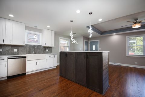 Tiny photo for 445 W 125th Street, Chicago, IL 60628 (MLS # 12493707)