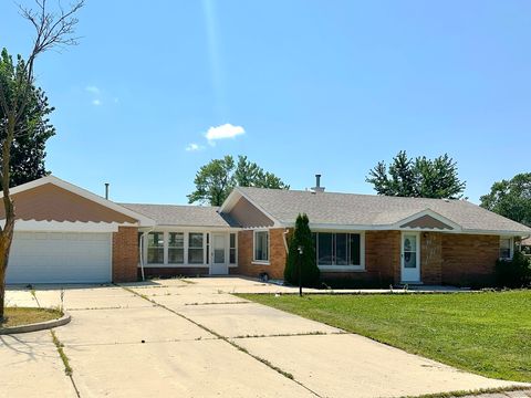 Photo of 9405 S 76th Court, Hickory Hills, IL 60457 (MLS # 12510084)