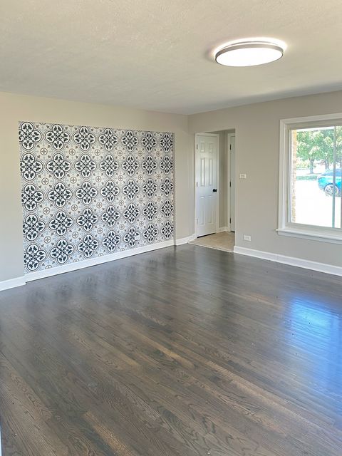 Tiny photo for 9405 S 76th Court, Hickory Hills, IL 60457 (MLS # 12510084)