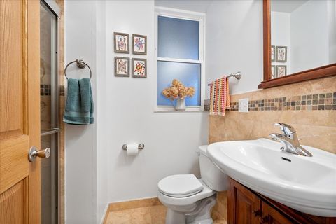 Tiny photo for 1118 W Pratt Boulevard #2, Chicago, IL 60626 (MLS # 12513280)