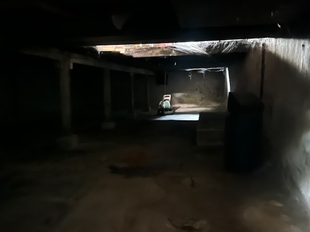 5042 W Madison Street