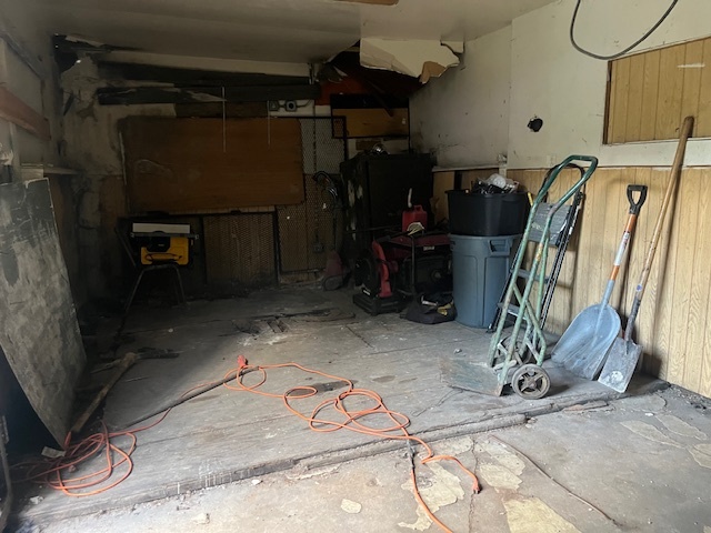 5042 W Madison Street