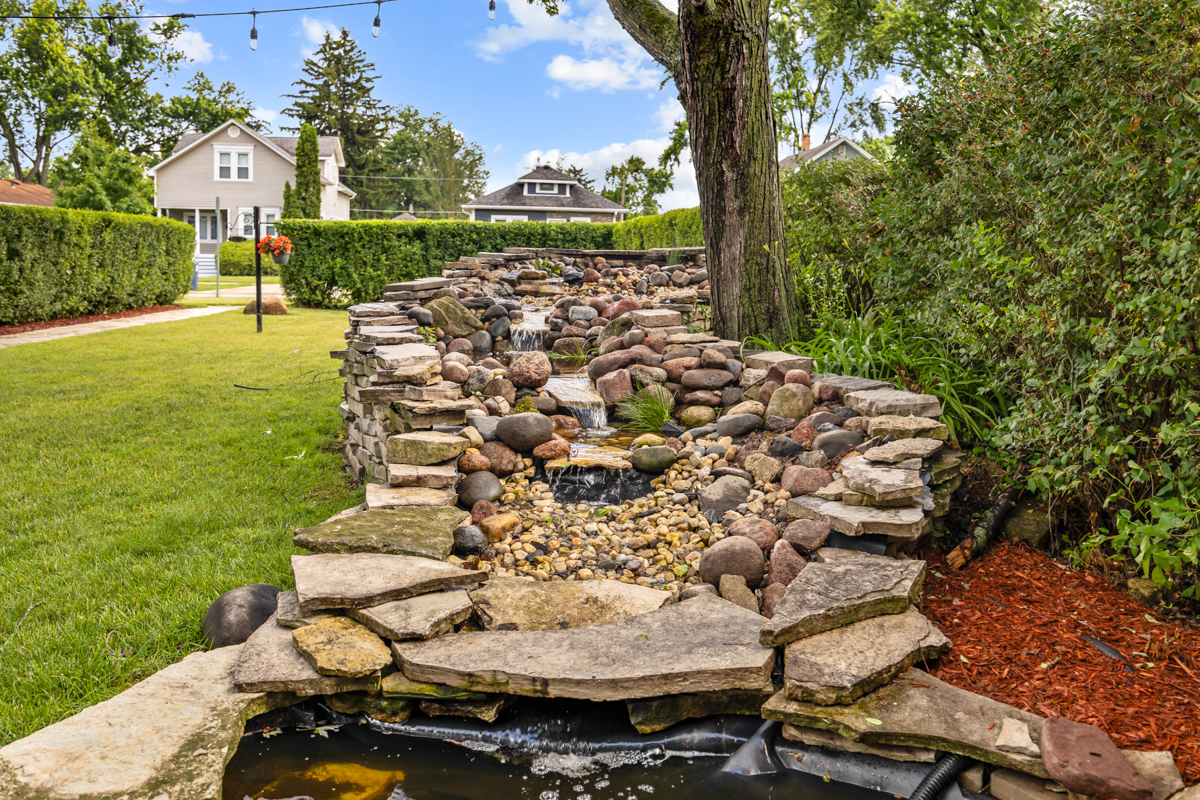 1078 Greenview Avenue
