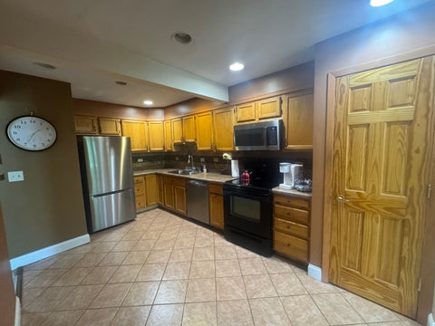 Tiny photo for 140 Julie Road, Bolingbrook, IL 60440 (MLS # 12702448)