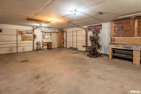 Tiny photo for 827 9TH Street, Colona, IL 61241 (MLS # QC4269641)