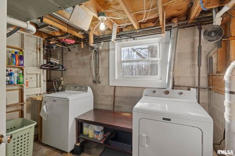 Tiny photo for 827 9TH Street, Colona, IL 61241 (MLS # QC4269641)