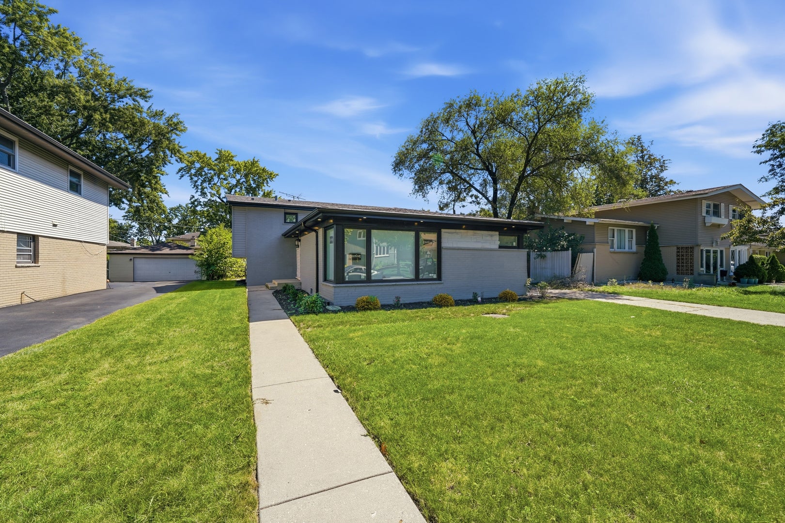 9407 Ozark Avenue