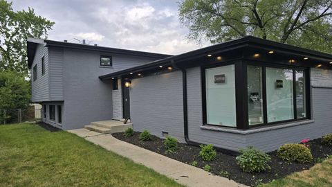 Tiny photo for 9407 Ozark Avenue, Morton Grove, IL 60053 (MLS # 12672159)
