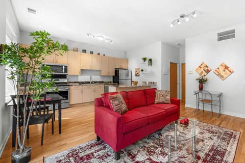 Tiny photo for 1910 S Michigan Avenue #307, Chicago, IL 60616 (MLS # 12722153)