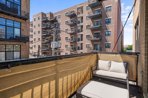 Tiny photo for 1910 S Michigan Avenue #307, Chicago, IL 60616 (MLS # 12722153)