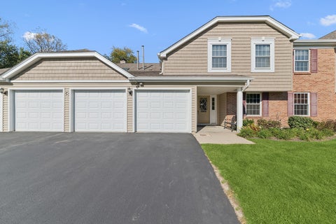 Tiny photo for 0N128 Ennerdale Lane #1406, Winfield, IL 60190 (MLS # 12764973)