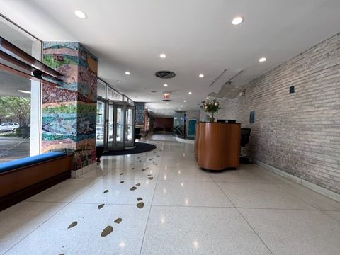 Tiny photo for 6301 N Sheridan Road #12V, Chicago, IL 60660 (MLS # 12489661)