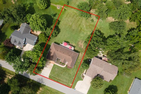 Tiny photo for 2504 Saddle Lane, Marion, IL 62959 (MLS # 12688489)