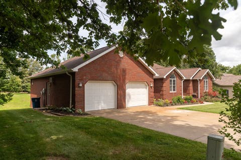 Tiny photo for 2504 Saddle Lane, Marion, IL 62959 (MLS # 12688489)