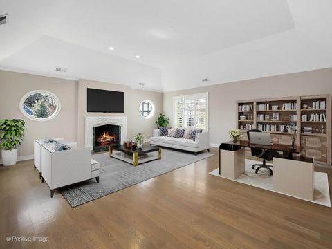 Tiny photo for 1604 Burr Ridge Club Clb, Burr Ridge, IL 60527 (MLS # 12611480)