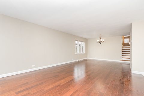 Tiny photo for 2913 Kensington Avenue, Westchester, IL 60154 (MLS # 12539236)