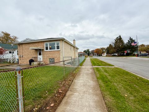 Tiny photo for 2656 W 98th Place, Evergreen Park, IL 60805 (MLS # 12518676)